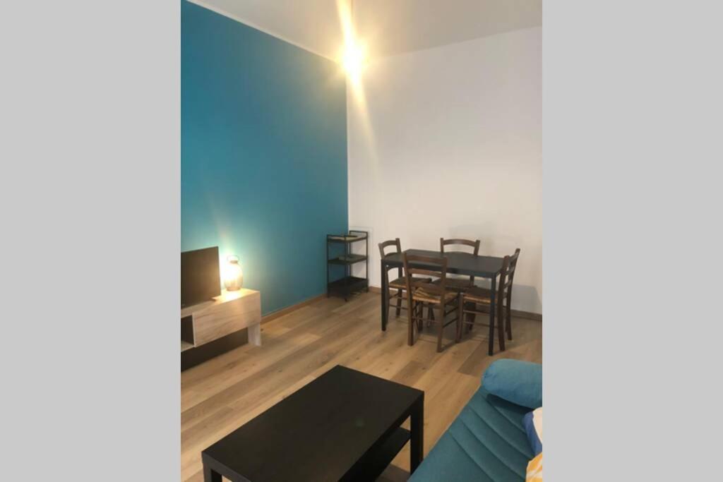 La Maison Bleue Sul Naviglio Corsico Eksteriør billede